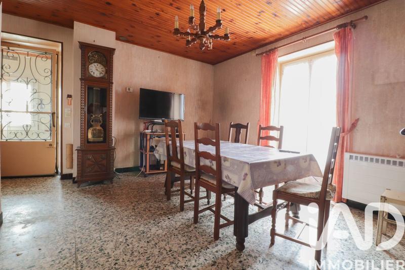 Maison - 92 m² - 5 pièces