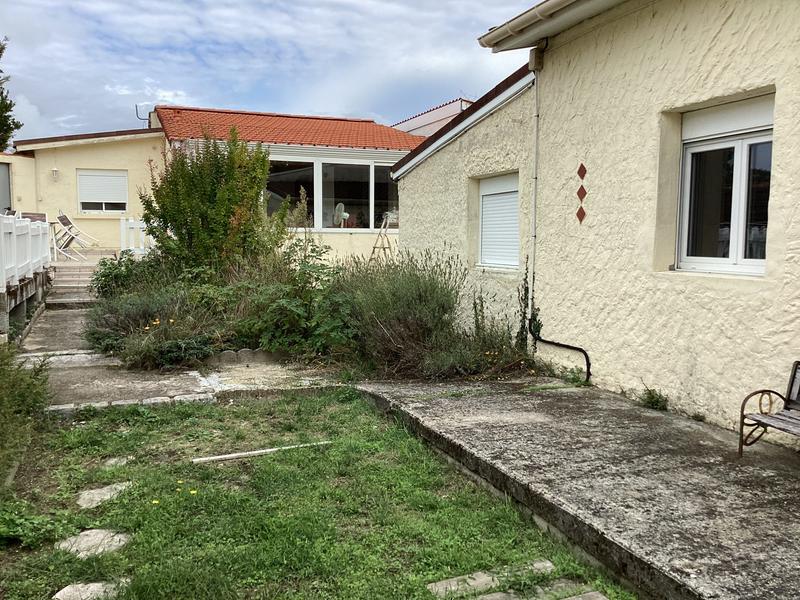 Maison - 158 m² - 8 pièces