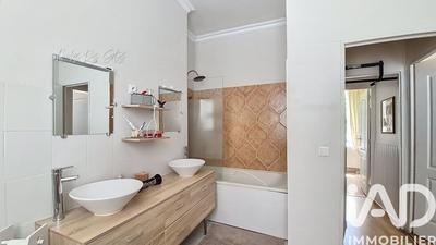 Appartement - 75 m² - 4 pièces