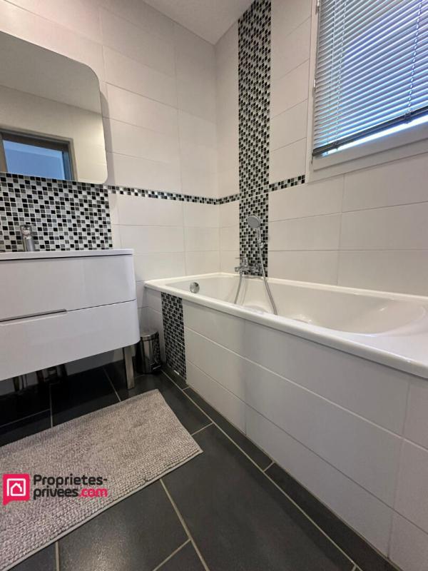 Maison - 135 m² - 5 pièces