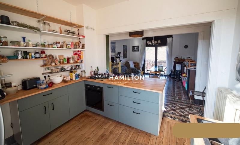 Maison de village - 225 m² - 10 pièces