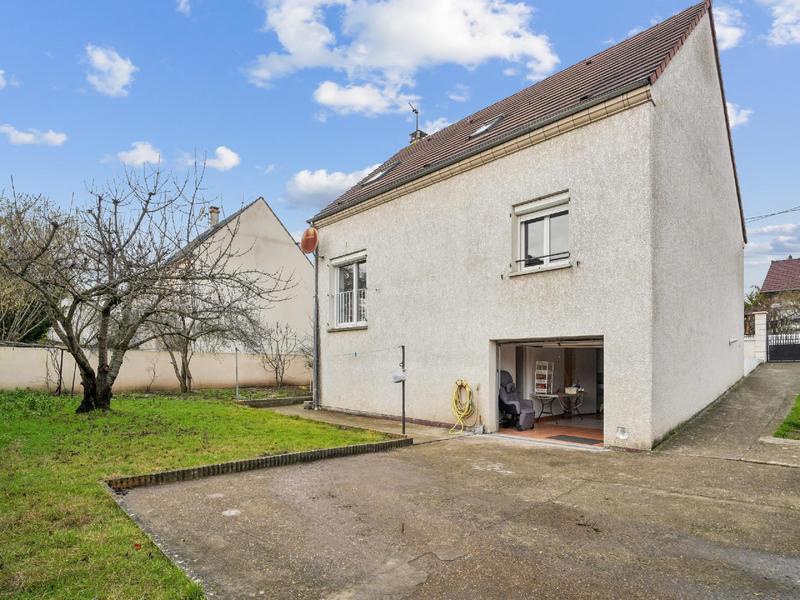 Maison - 125 m² - 6 pièces