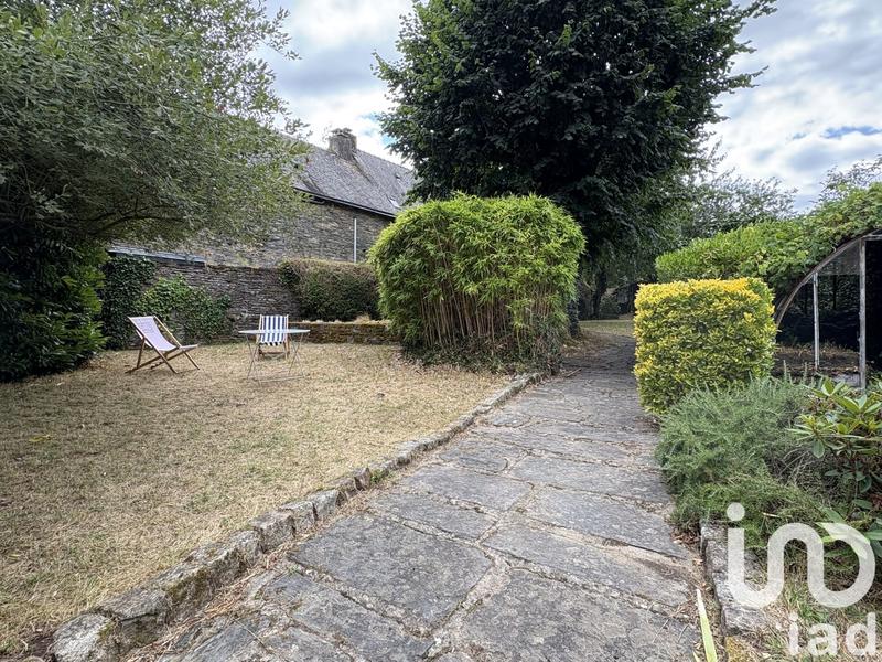 Maison - 177 m² - 9 pièces