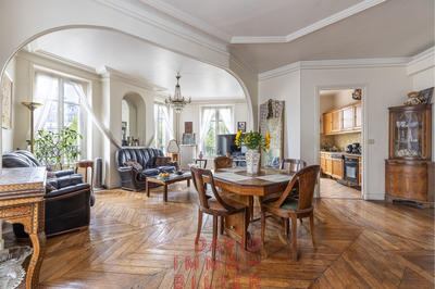 Appartement - 83 m² - 4 pièces