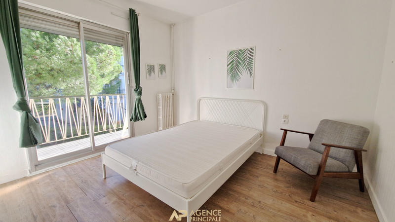 Appartement - 88 m² - 4 pièces