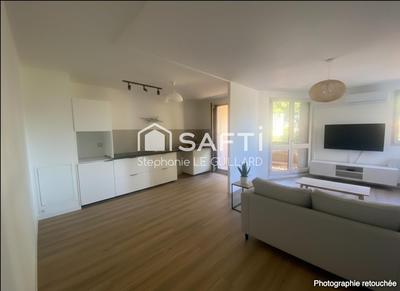 Appartement - 67 m² - 3 pièces