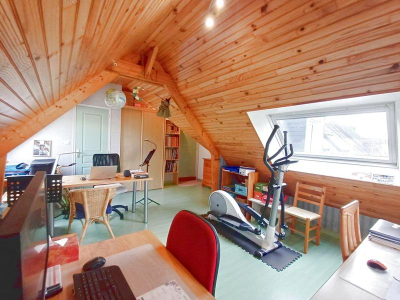 Maison - 153 m² - 7 pièces