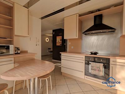 Maison - 92 m² - 4 pièces