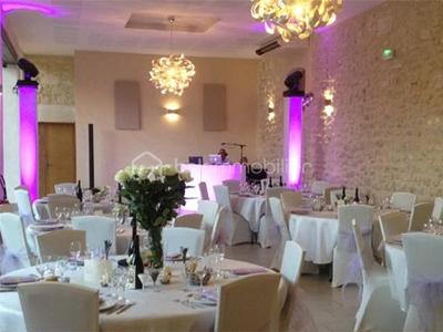 Bureau - 2 360 m² - 40 pièces