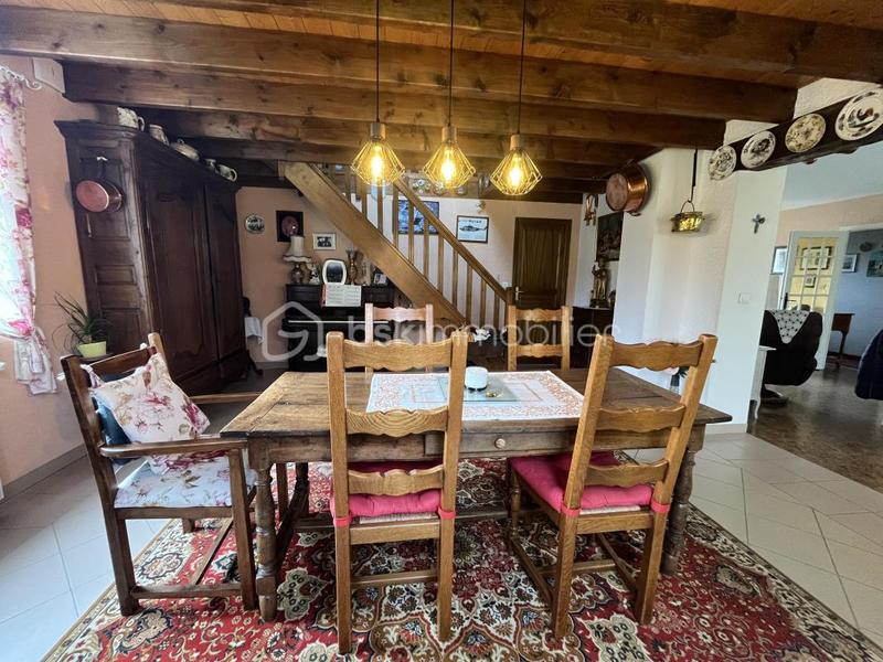 Pavillon - 172 m² - 6 pièces