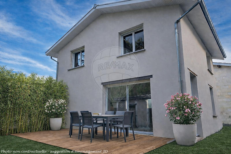 Maison - 85 m² - 4 pièces