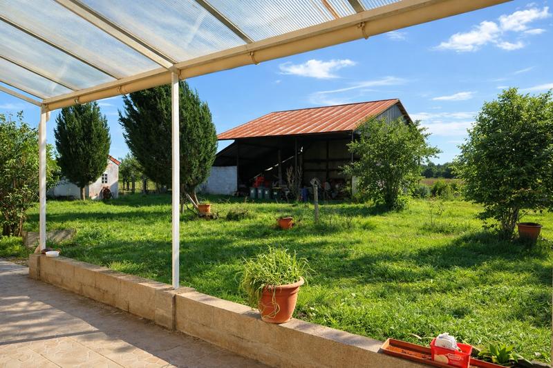 Maison - 165 m² - 9 pièces