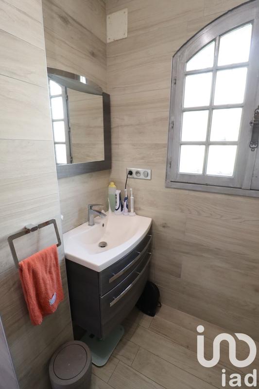 Maison - 240 m² - 6 pièces