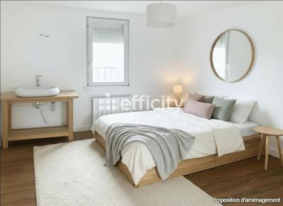 Maison - 92 m² - 4 pièces