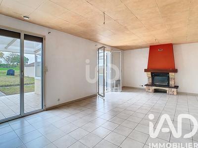 Maison - 74 m² - 3 pièces