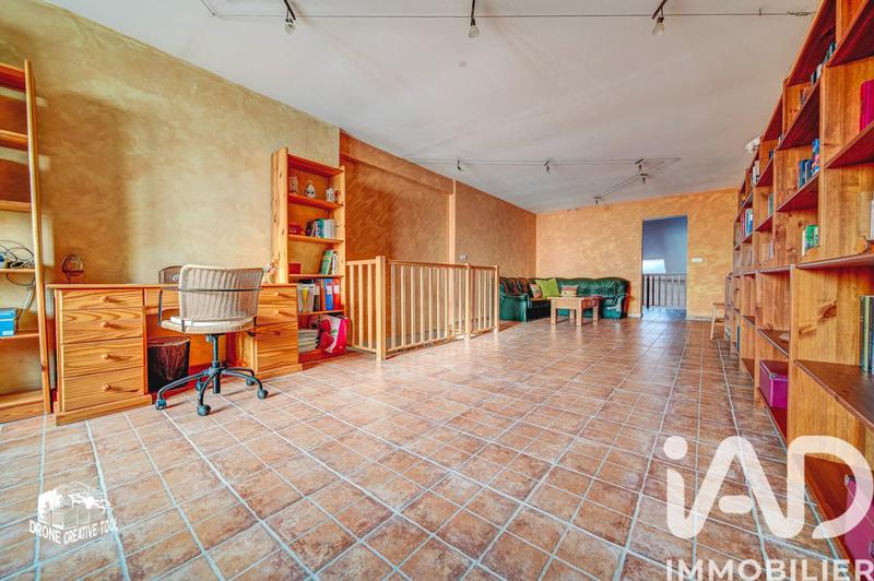 Maison de village - 219 m² - 5 pièces