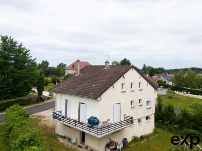 Appartement - 176 m² - 7 pièces