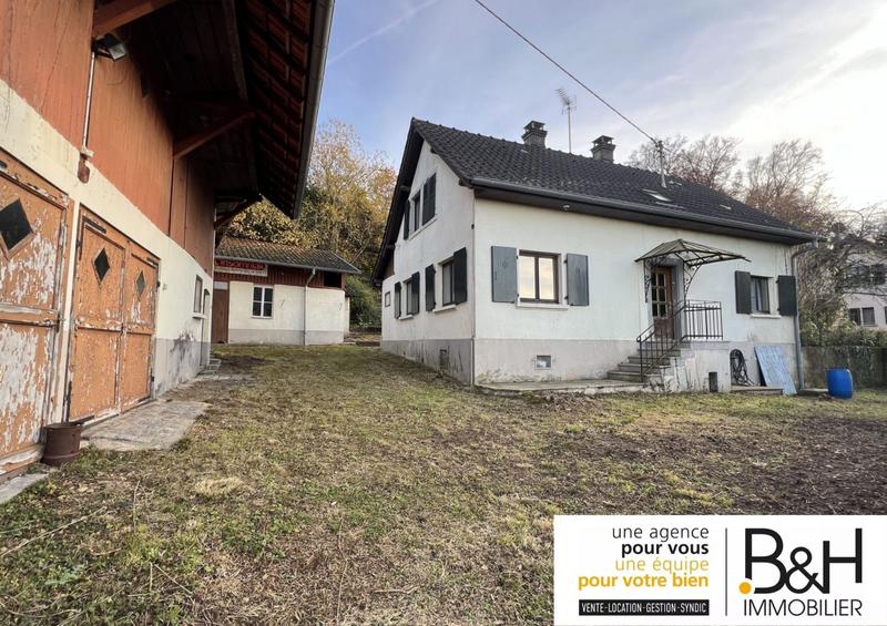 Maison traditionnelle - 96 m² - 5 pièces