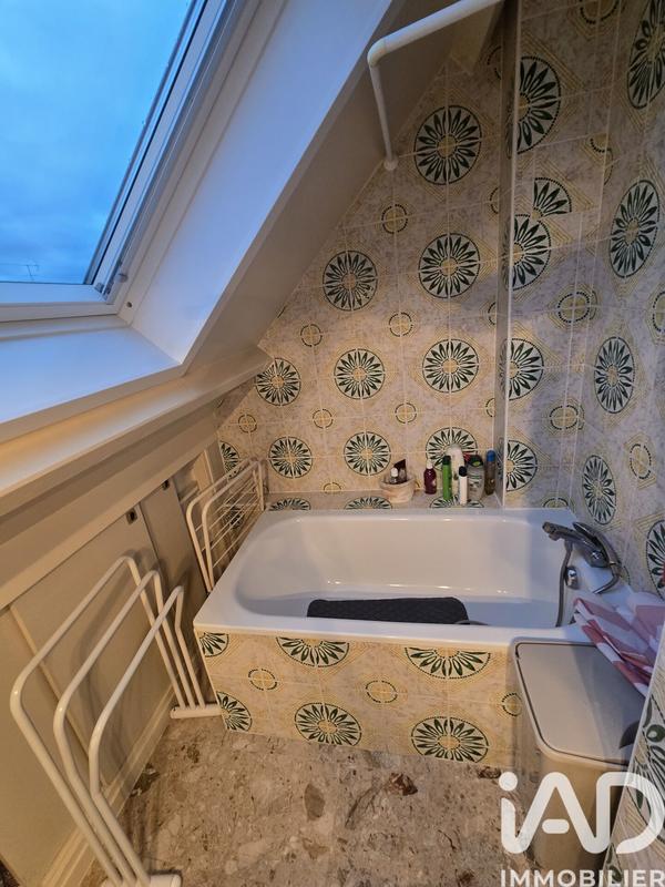 Maison - 106 m² - 6 pièces