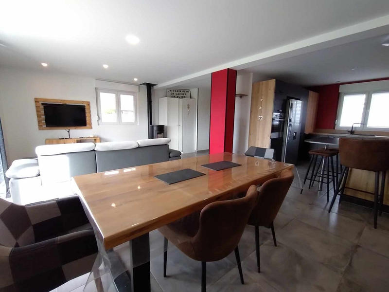 Maison - 91 m² - 4 pièces