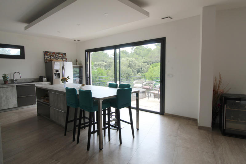 Villa - 186 m² - 5 pièces