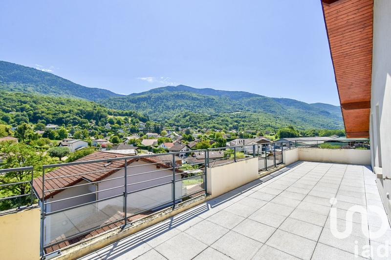 Appartement - 120 m² - 4 pièces