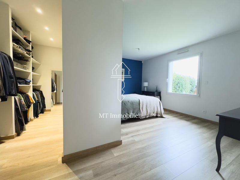 Maison contemporaine - 196 m² - 7 pièces