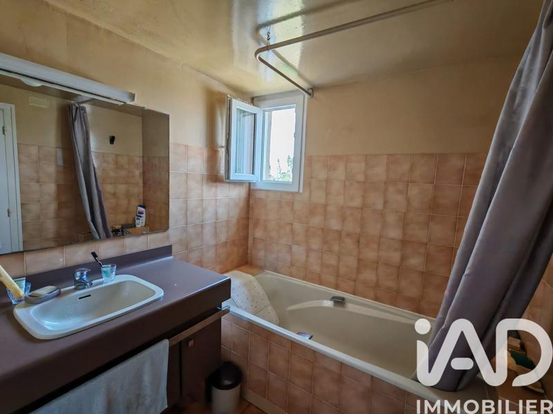 Maison - 104 m² - 6 pièces