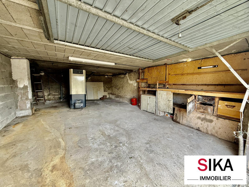 Maison traditionnelle - 175 m² - 6 pièces