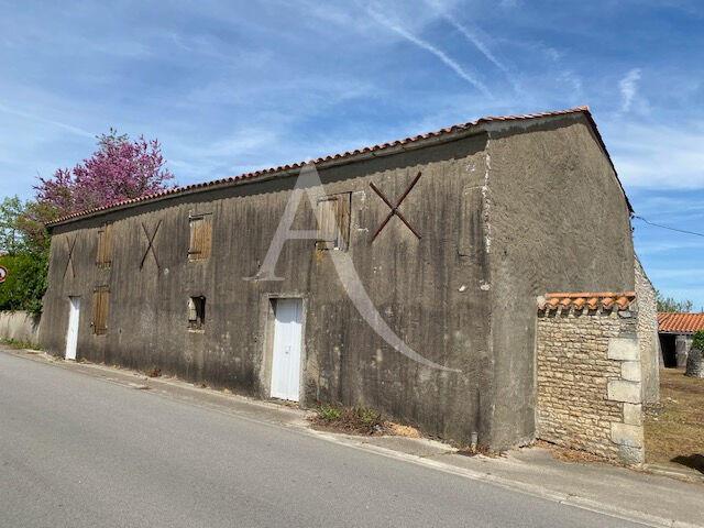 Maison - 250 m² - 9 pièces