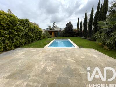 Appartement - 141 m² - 4 pièces