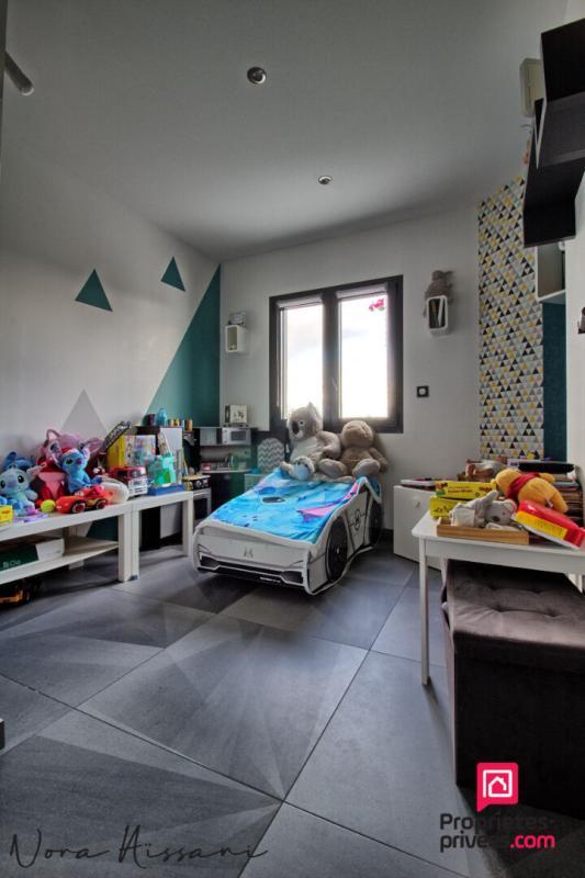 Maison - 180 m² - 6 pièces