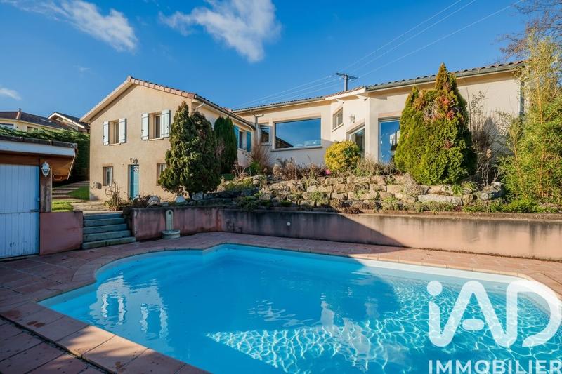 Maison - 175 m² - 6 pièces