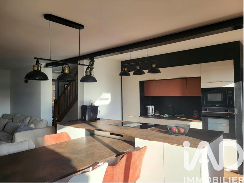 Maison de ville - 92 m² - 4 pièces