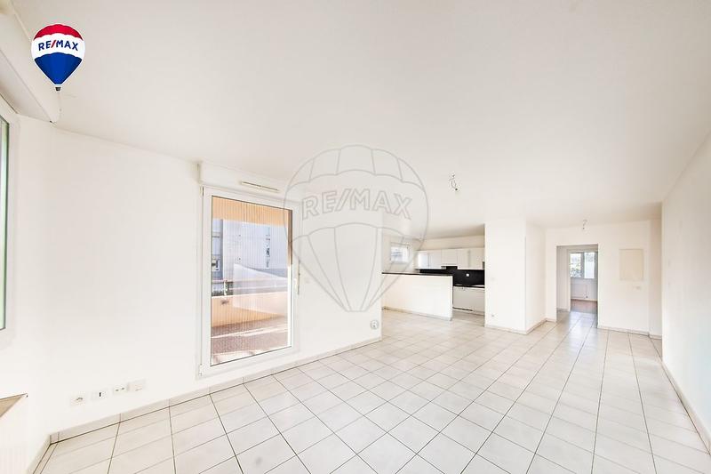 Appartement - 91 m² - 5 pièces