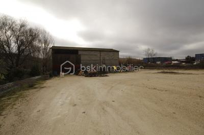 Immeuble - 100 m² - 1 pièce