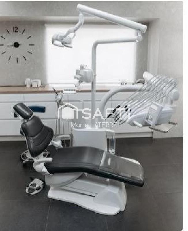 Local commercial - 264 m² - 12 pièces