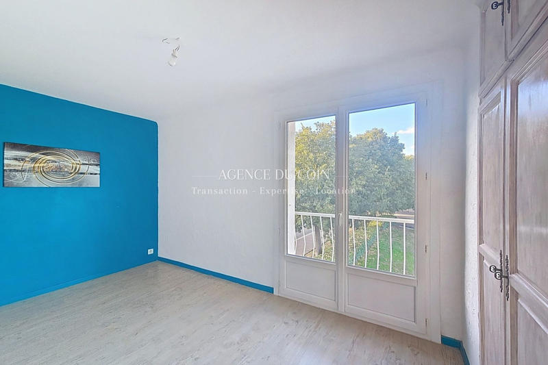 Appartement - 105 m² - 5 pièces