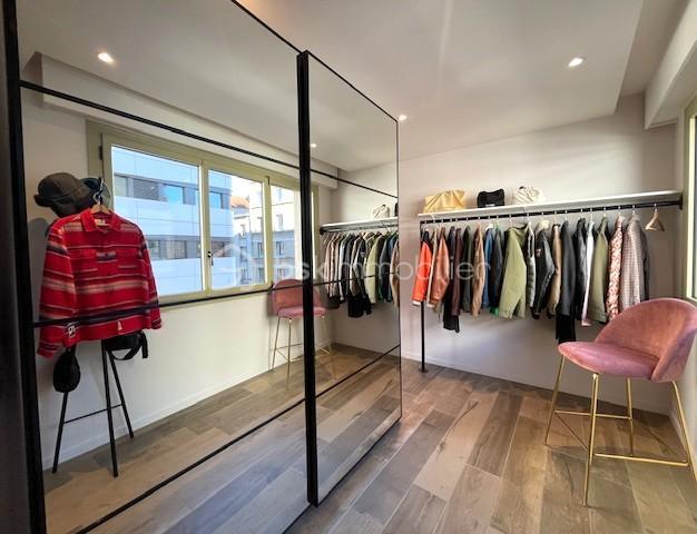 Appartement - 112 m² - 4 pièces