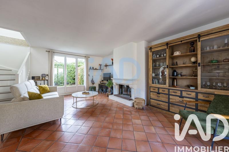 Maison - 104 m² - 6 pièces