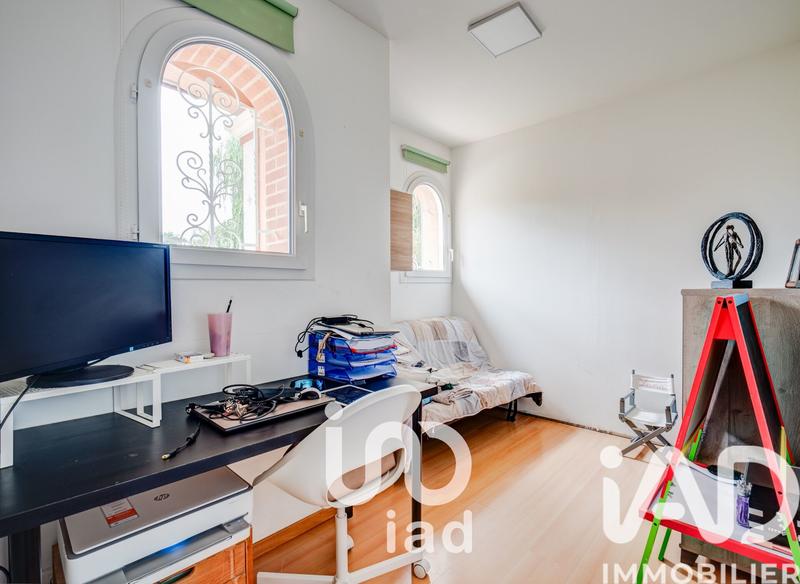 Maison - 200 m² - 9 pièces