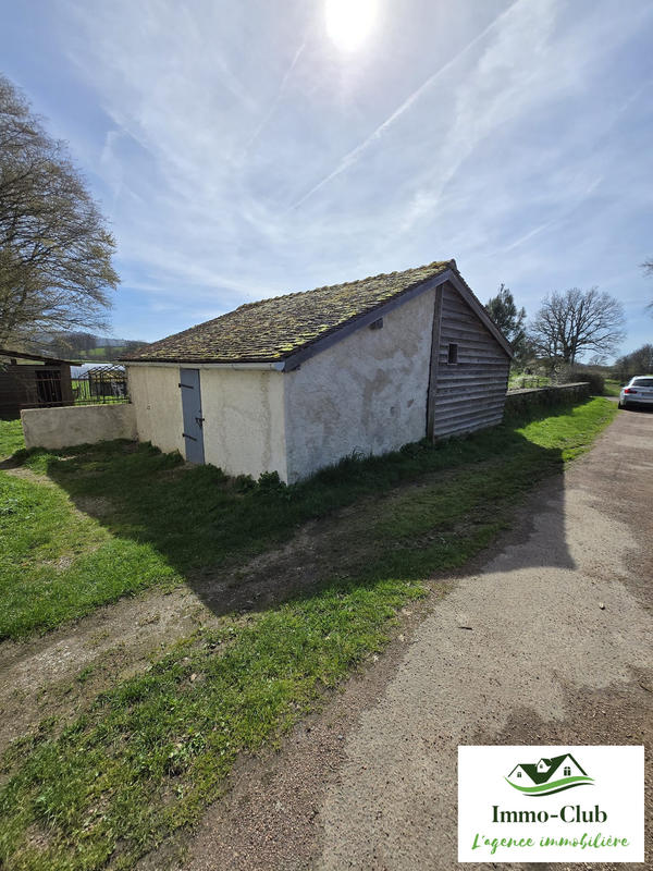 Maison traditionnelle - 82 m² - 4 pièces