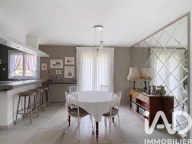 Maison - 135 m² - 5 pièces