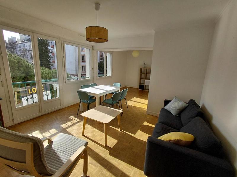 Appartement - 77 m² - 4 pièces