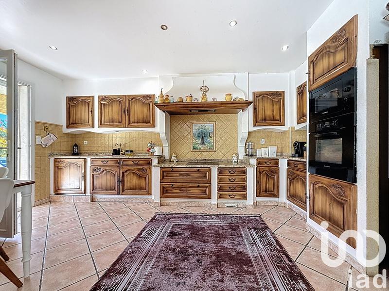 Maison - 197 m² - 5 pièces