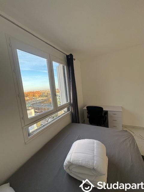 Chambre - 14 m² - 1 pièce