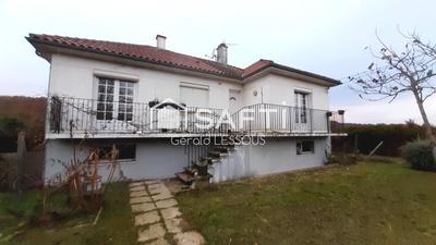 Maison - 91 m² - 4 pièces