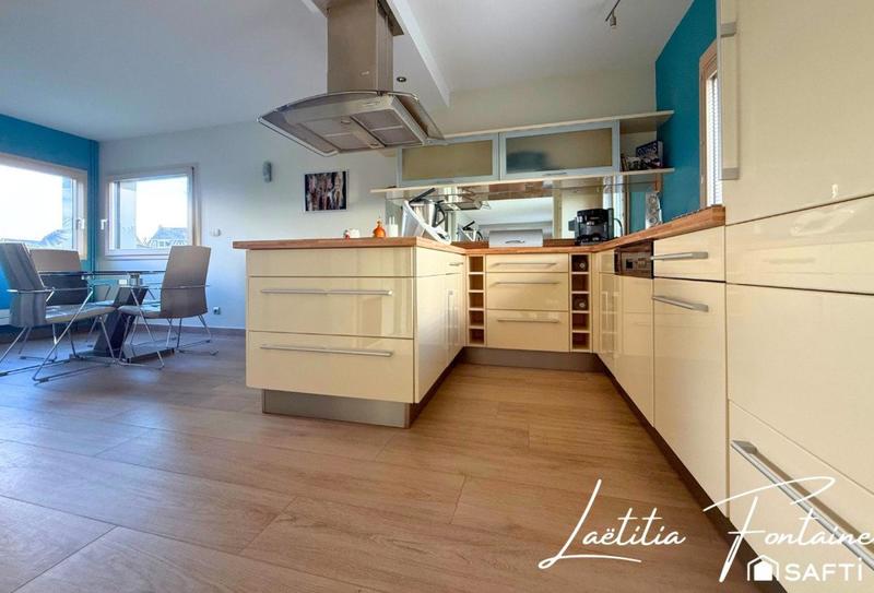 Maison - 130 m² - 5 pièces