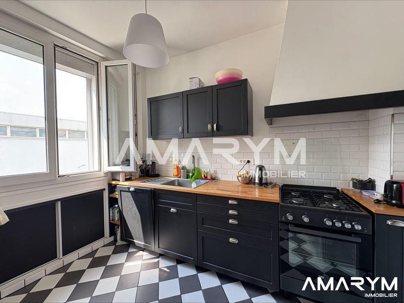 Appartement - 76 m² - 3 pièces