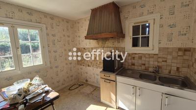 Maison - 100 m² - 6 pièces